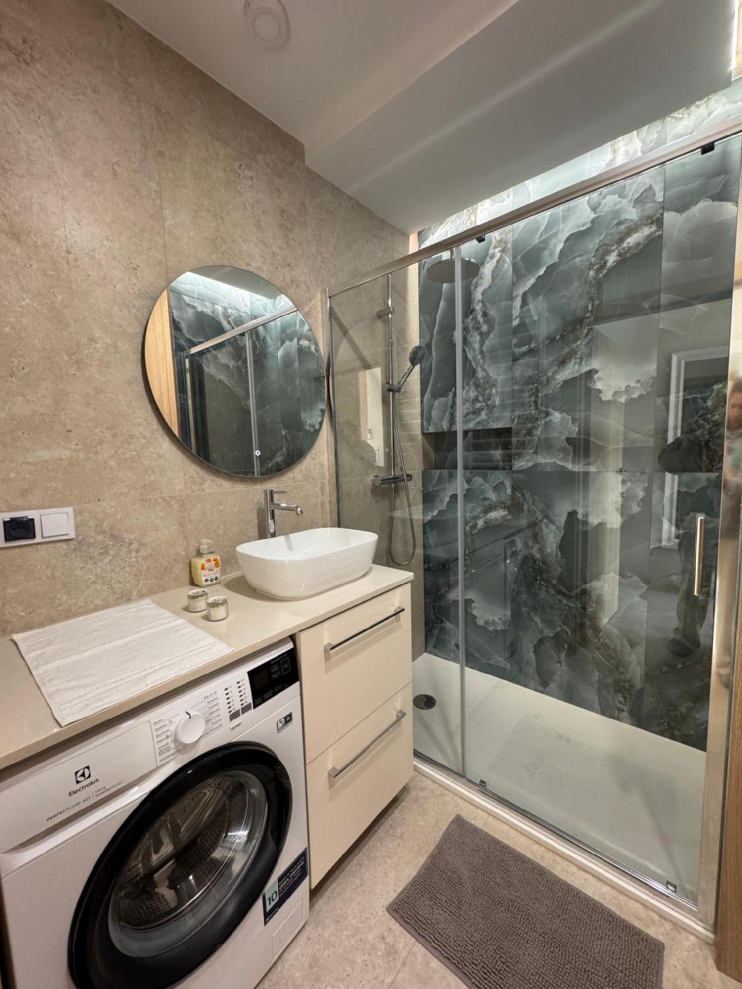 Apartment 4summer Golden Dune - Parking, Przestronne Mieszkanie 50m2, Caly Do Dyspozycji, Duzy Taras Z Pieknym Zachodem Slonca Parkplatz, Geraeumige Mit 50 M2, Ganzes Zur Verfuegung, Grosse Terrasse Mit Wunderschoenem Sonnenunterga Kolberg